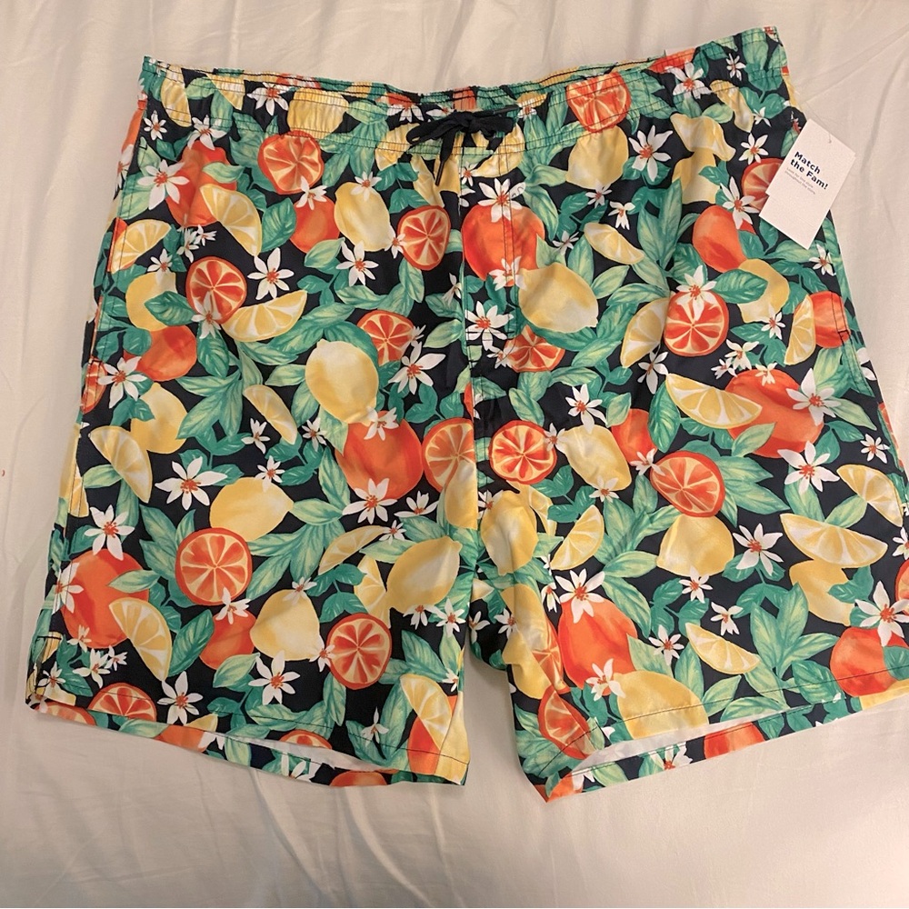 OLD NAVY | Men’s 7” Swim Trunks